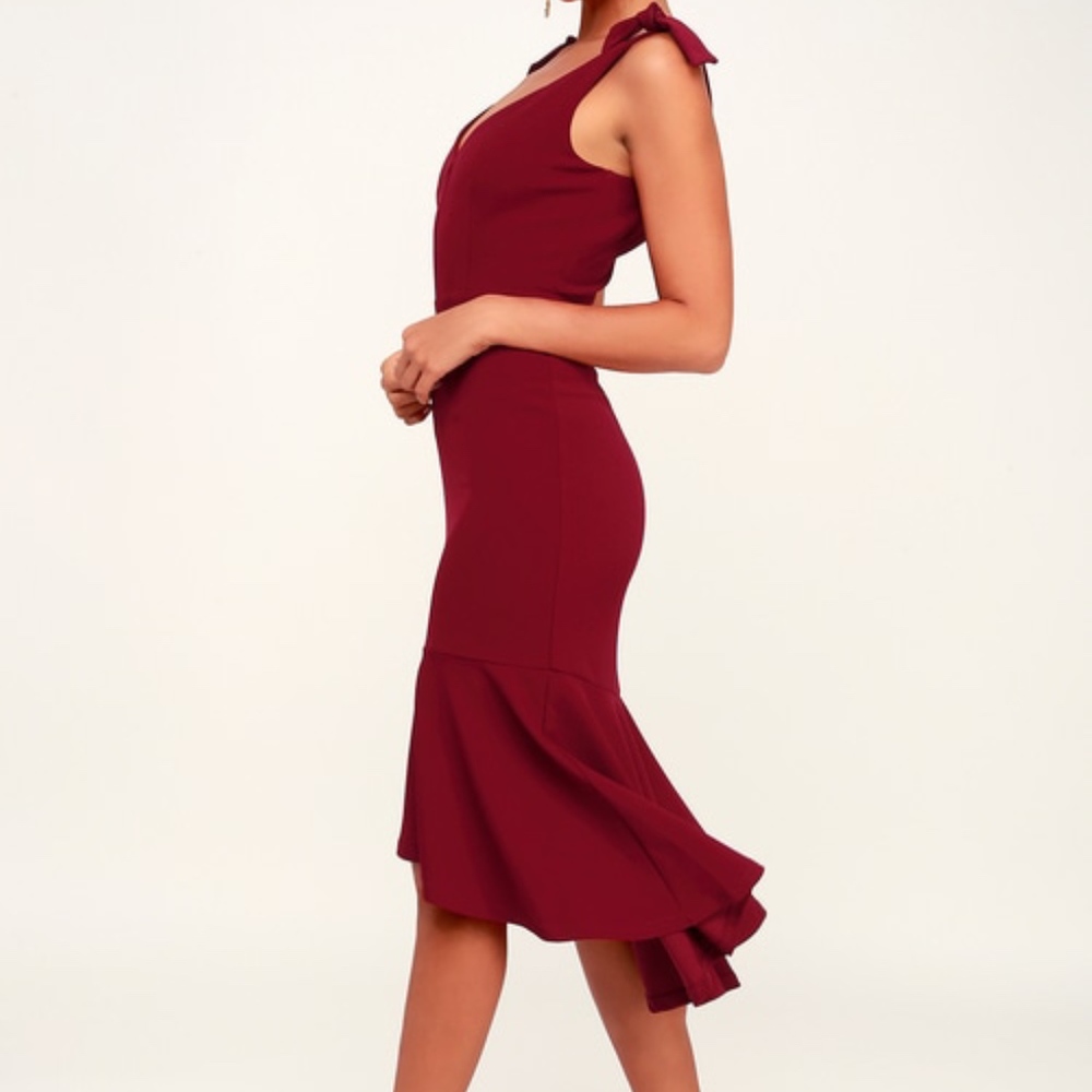 Lulu’s Wine Red Trumpet Hem Bodycon Midi Dress